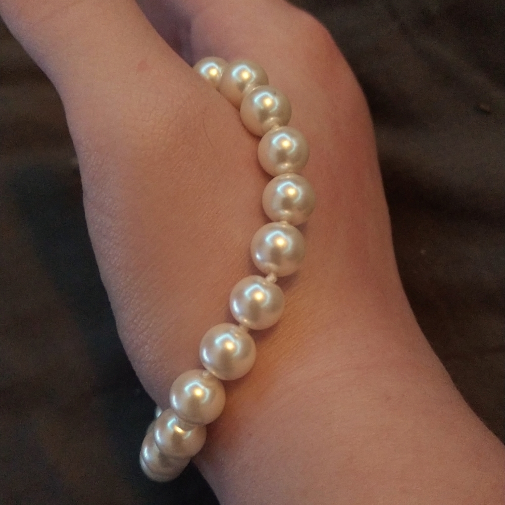 Faux Pearl bracelet